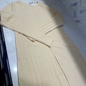 MNG Mango Long Sleeve Cream Shirt - Small/Size S